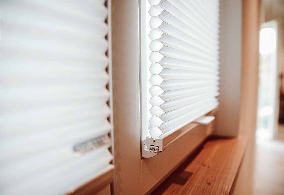 Duette Wabenplissee Plissee Helm und helm